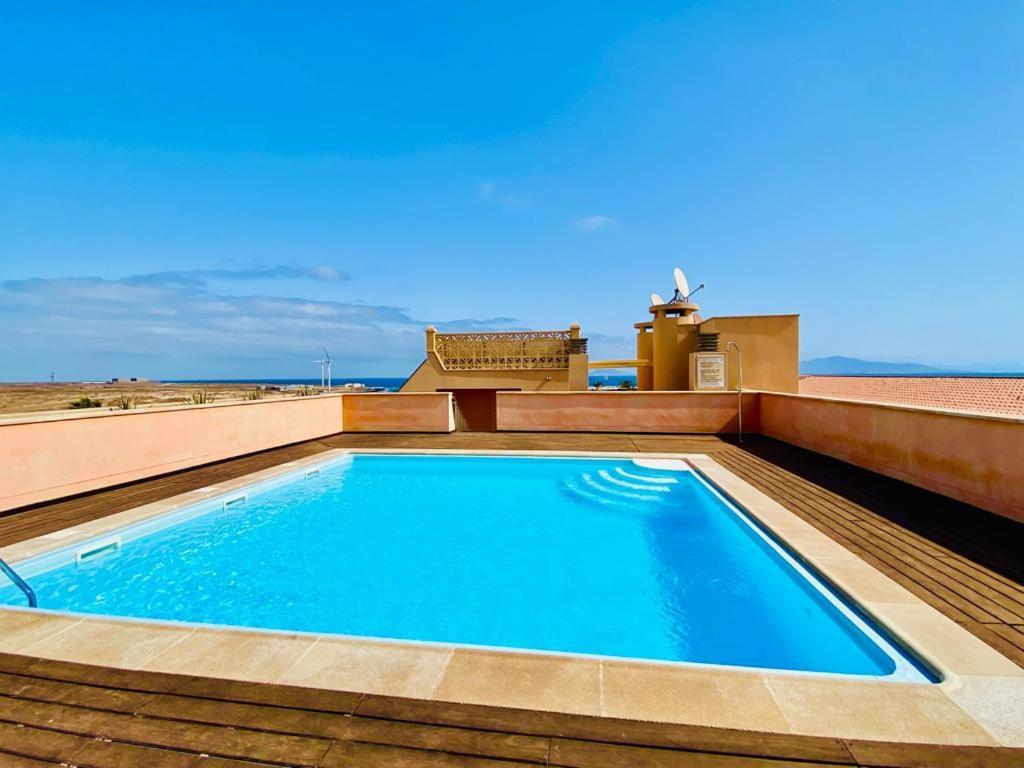 Rooftop Pool Apartment Коралео Екстериор снимка
